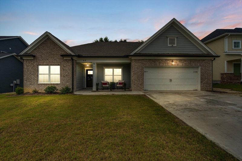 68 Winchester Dr, Fort Oglethorpe, GA 30742