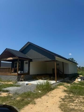 1956 Round Pond Rd, La Fayette, GA 30728