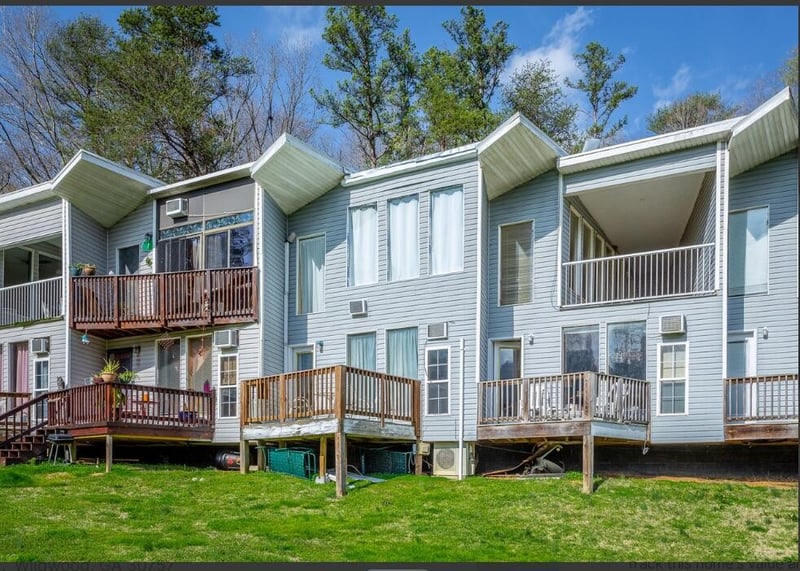 2074 Creek Rd, Wildwood, GA 30757