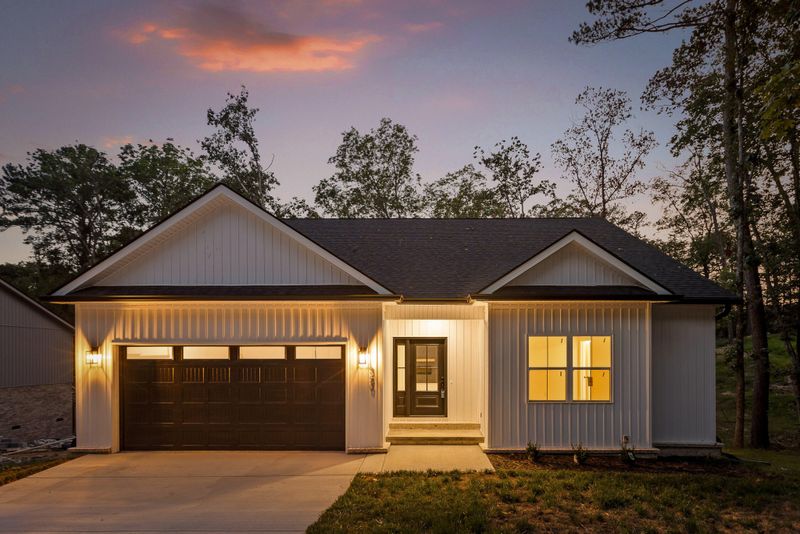 350 E Long Hollow Rd, Rock Spring, GA 30739