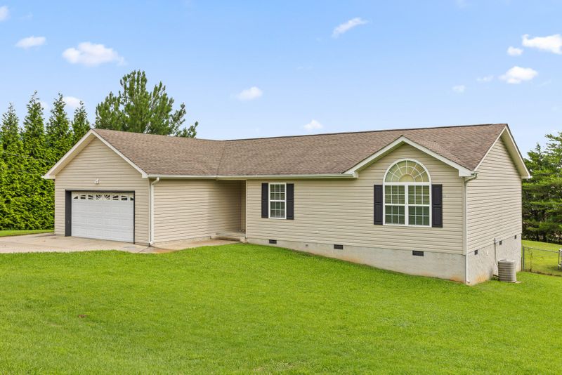 259 Bernice Dr, Trenton, GA 30752