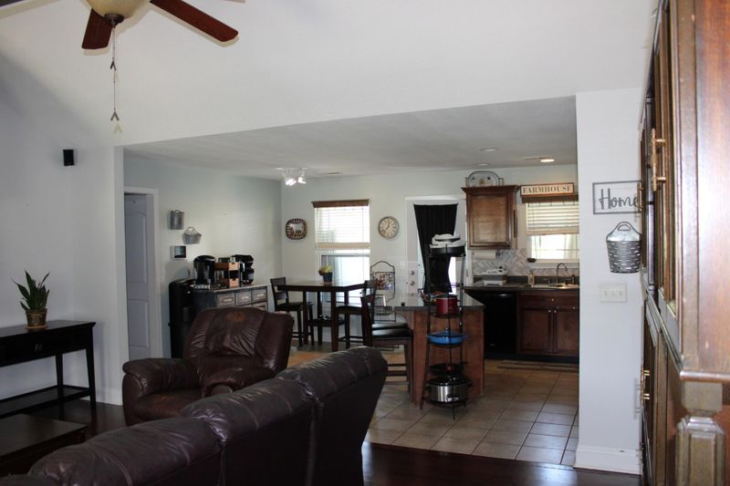 59 Cavalry Ct, Rossville, GA 30741