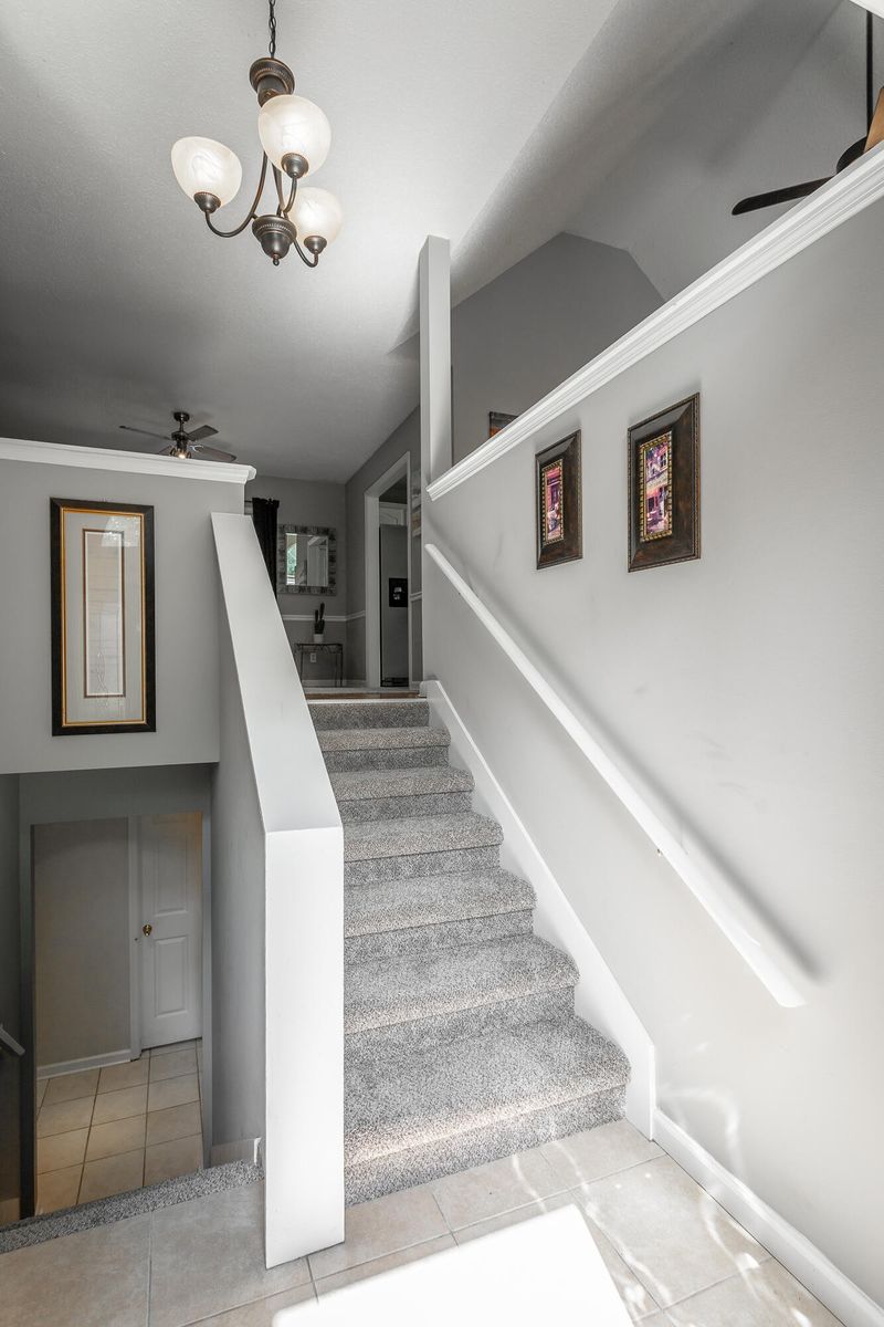 579 Middle View Dr, Ringgold, GA 30736