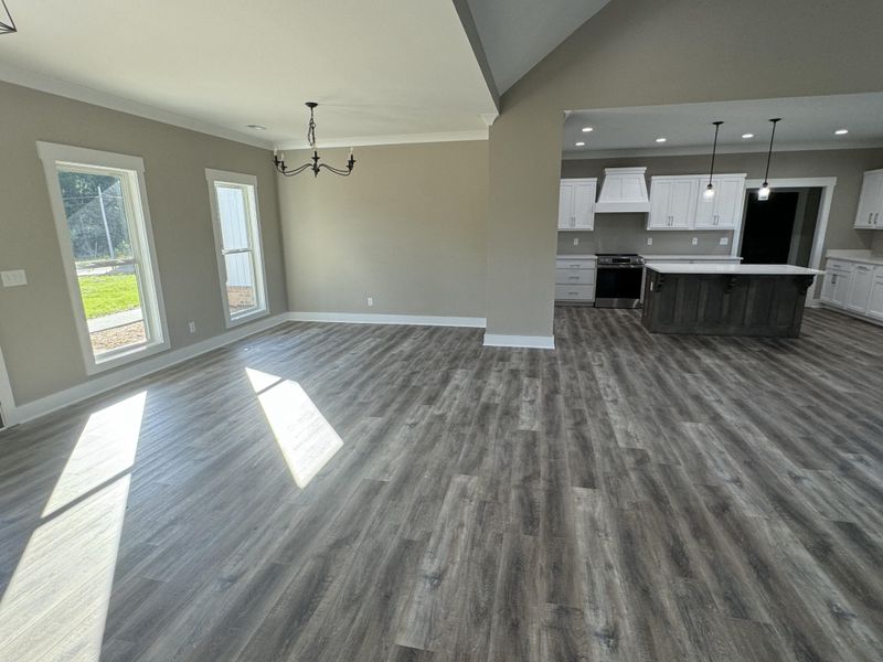 1146 W Nickajack Rd, Ringgold, GA 30736