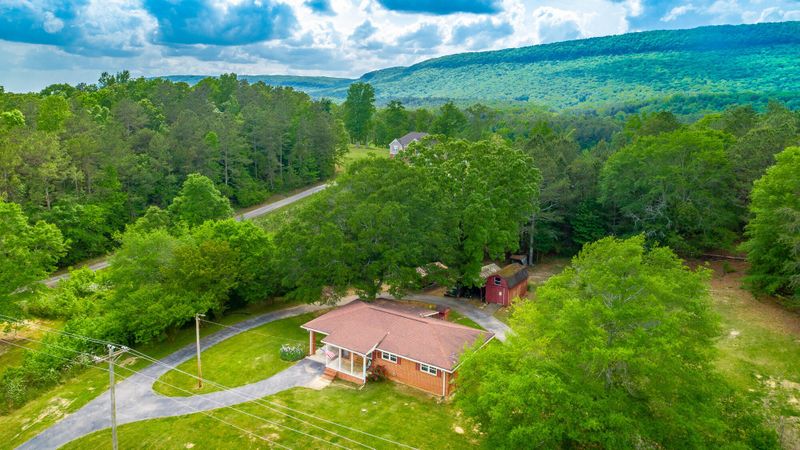 5948 Chamberlain Rd, La Fayette, GA 30728