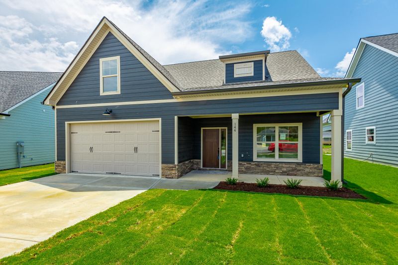 144 Willow Grove Ct, Ringgold, GA 30736