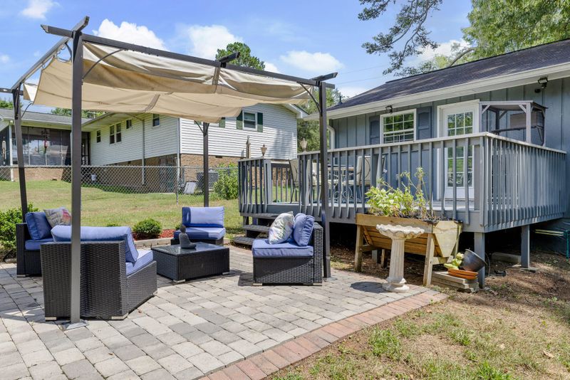 105 School St, Tunnel Hill, GA 30755