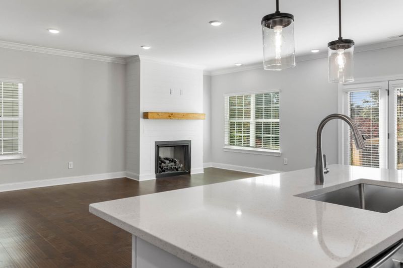 1633 Spring Berry Ln, Knoxville, TN 37924