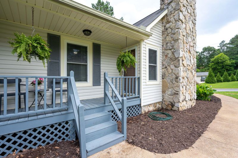 630 Stonecrest Cir, Ringgold, GA 30736