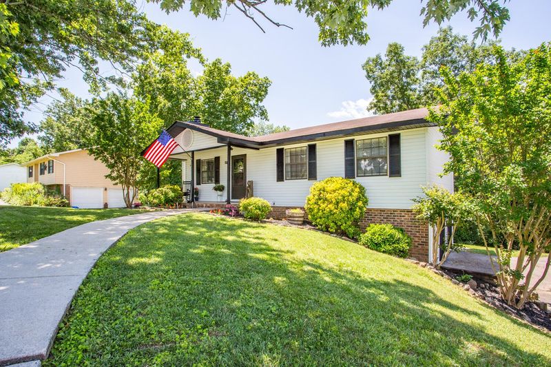 409 Hill St, Ringgold, GA 30736
