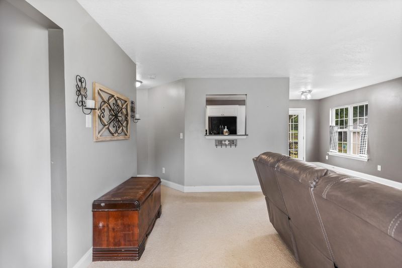 1724 Osburn Rd, Chickamauga, GA 30707