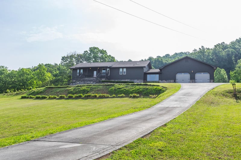 490 Dr Johnson Rd, Crandall, GA 30711