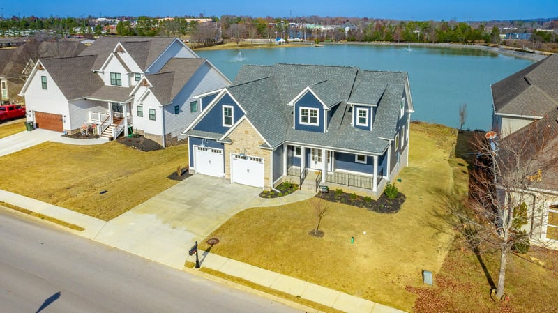 408 Lakeshore Cove Dr, Fort Oglethorpe, GA 30742
