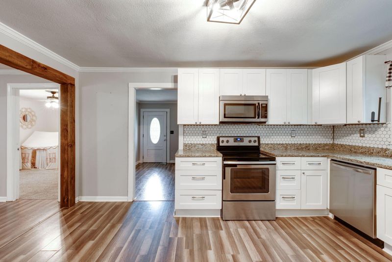 1355 Burning Bush Rd, Ringgold, GA 30736