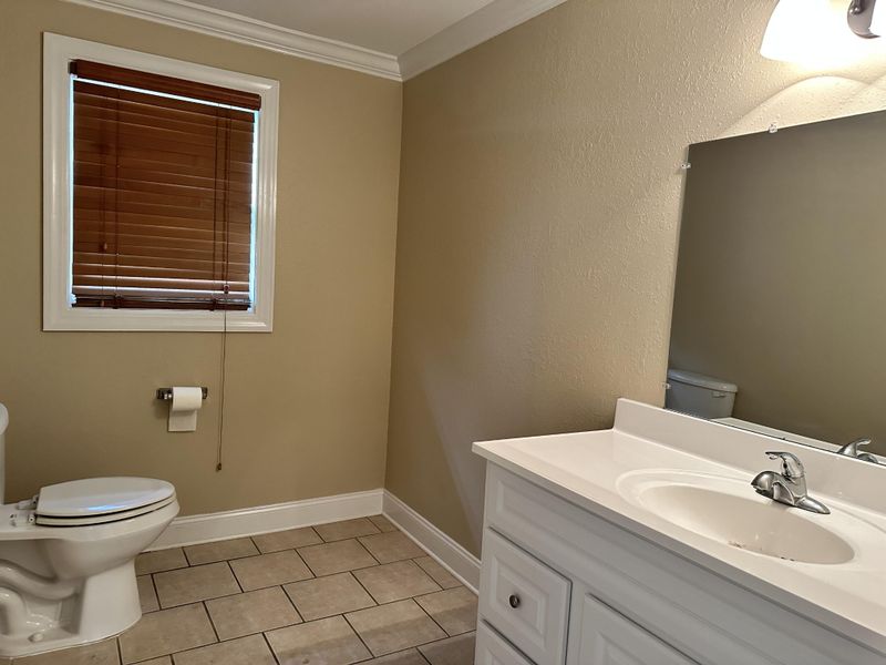 1913 Lafayette Rd, Fort Oglethorpe, GA 30742