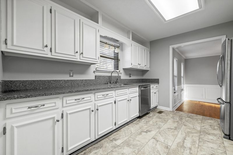 575 Indian Mound Rd, Ringgold, GA 30736