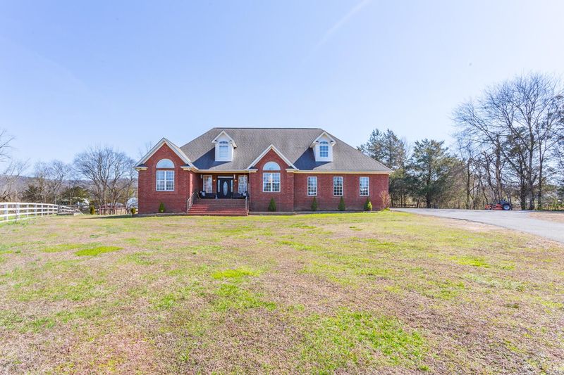 577 W Nickajack Rd, Ringgold, GA 30736