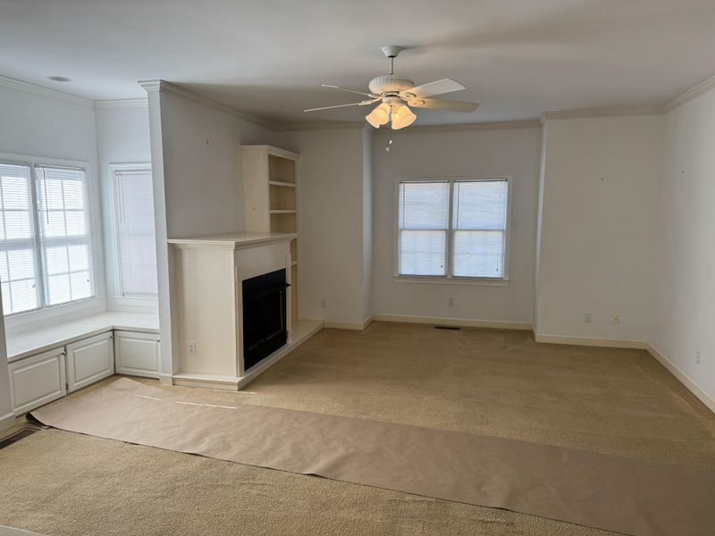 177 Gateway Dr, Rocky Face, GA 30740