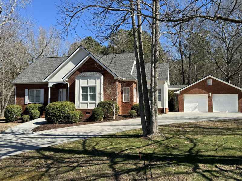 177 Gateway Dr, Rocky Face, GA 30740