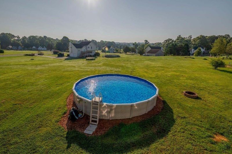 122 Se Peach Blossom Ln, Calhoun, GA 30701
