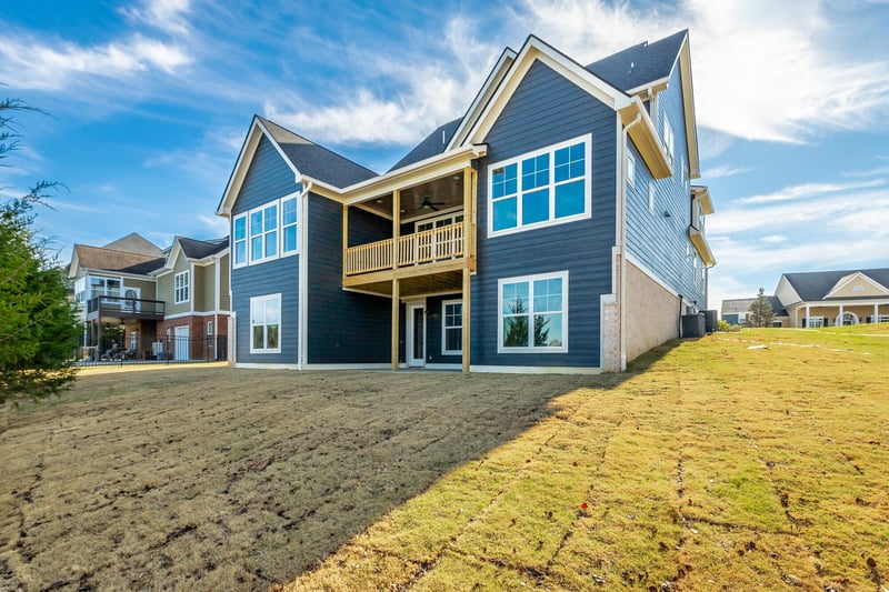 476 Lakeshore Cove Dr, Fort Oglethorpe, GA 30742