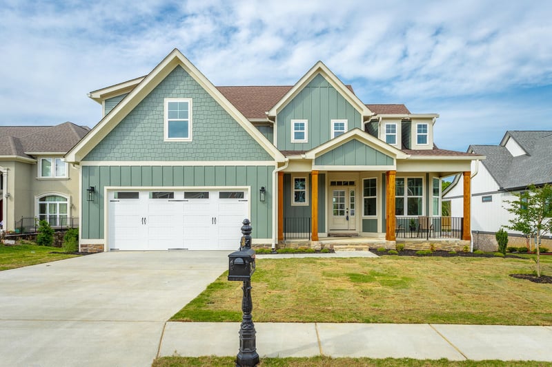372 Lakeshore Cove Dr, Fort Oglethorpe, GA 30742