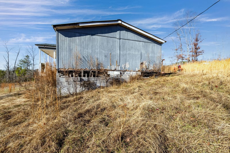 11767 Ga 151, Trion, GA 30753