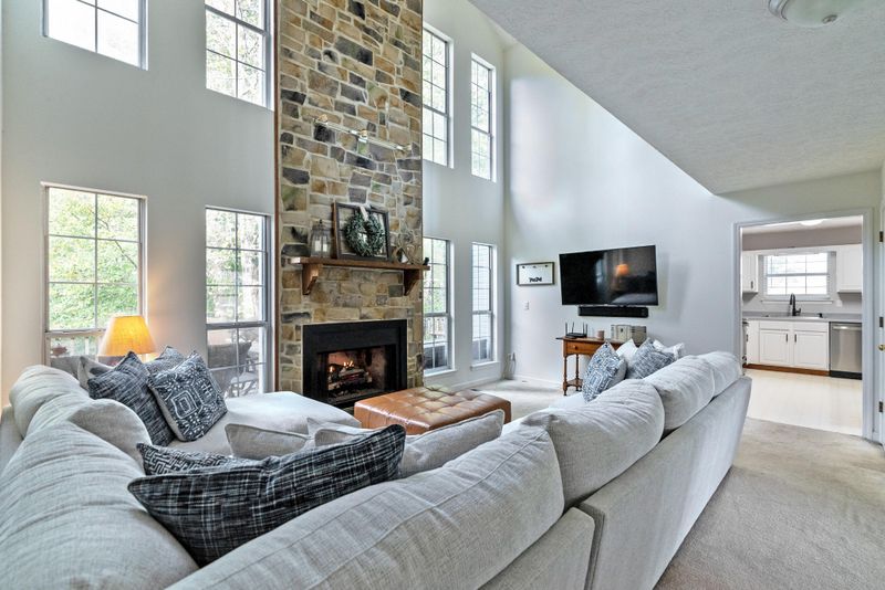 84 Spring Valley Ln, Ringgold, GA 30736