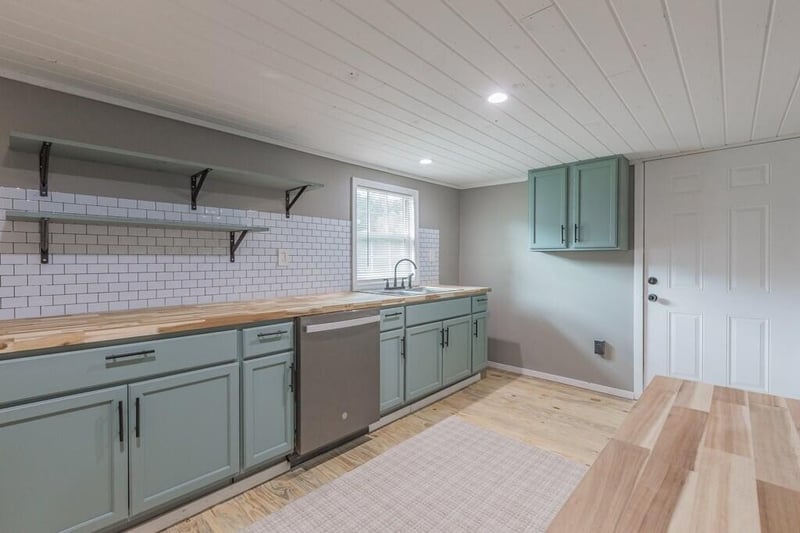 74 Gregory Neal Rd, Crandall, GA 30711