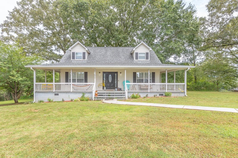 924 Jacobs Ave, Bridgeport, AL 35740