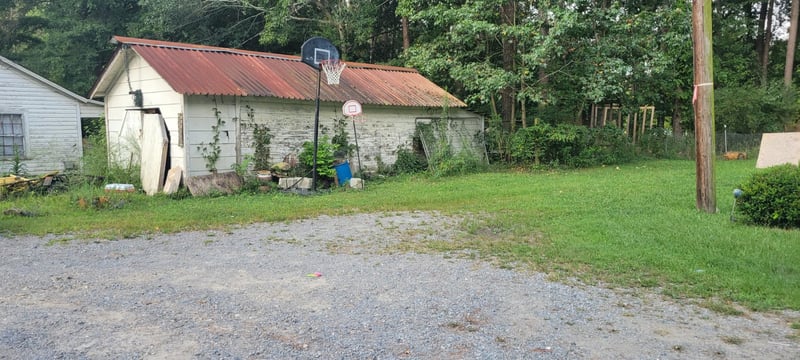 2261 Old Highway 27, Trion, GA 30753