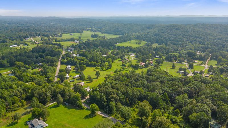 2 Worthington Gap Rd, Rock Spring, GA 30739