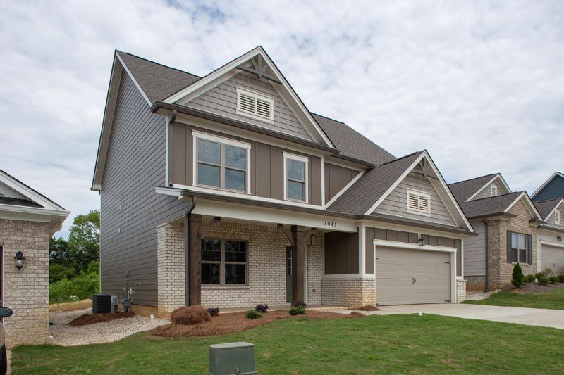 86 Winchester Dr, Fort Oglethorpe, GA 30742