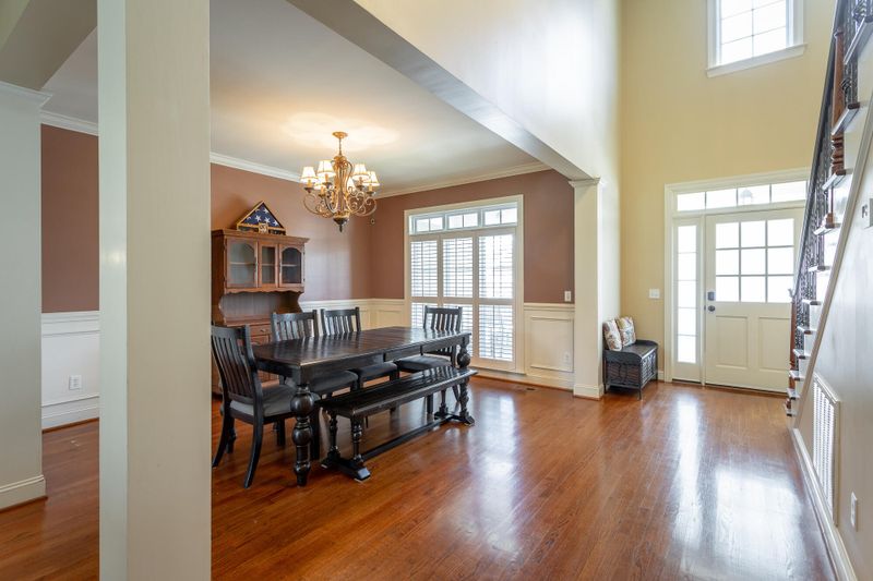 399 Lakeshore Cove Dr, Fort Oglethorpe, GA 30742