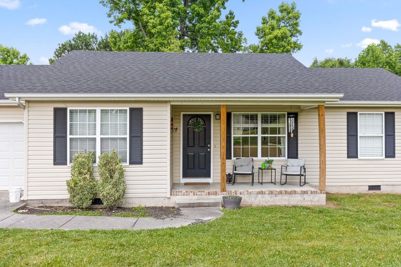 38 Concord Dr, Rock Spring, GA 30739