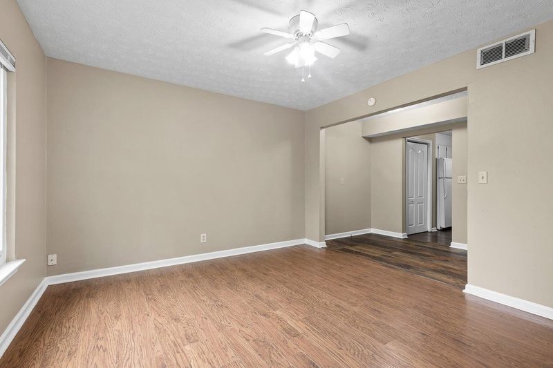 98 Vicki Ln, Ringgold, GA 30736