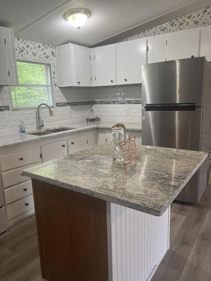 12539 Highway 41, Tunnel Hill, GA 30755