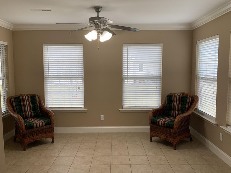 1003 Applebrook Dr, Rossville, GA 30741