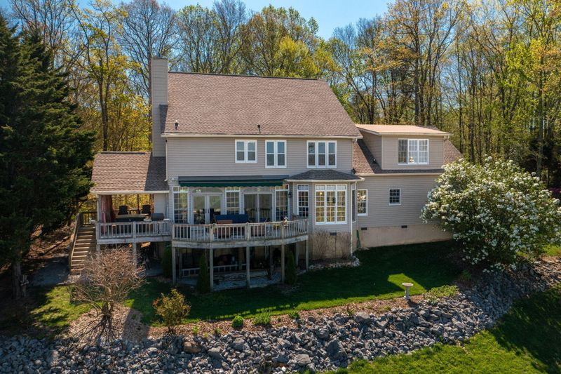 141 Brow Lake Rd, Lookout Mountain, GA 30750