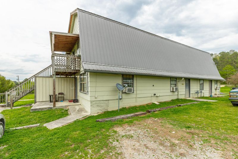2026 Old Lafayette Rd, Rock Spring, GA 30739