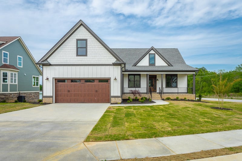 346 Lakeshore Cove Dr, Fort Oglethorpe, GA 30742