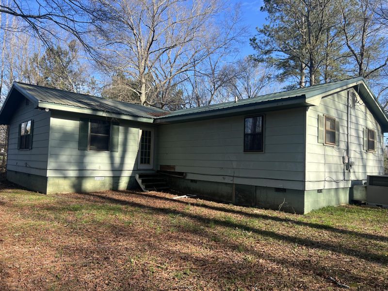 1906 Utility Rd, Rocky Face, GA 30740
