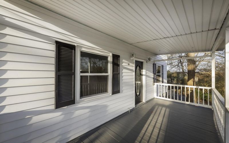 97 Hudson St, Rossville, GA 30741