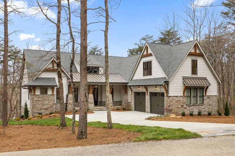 324 Canyon Ridge Rd, Rising Fawn, GA 30738