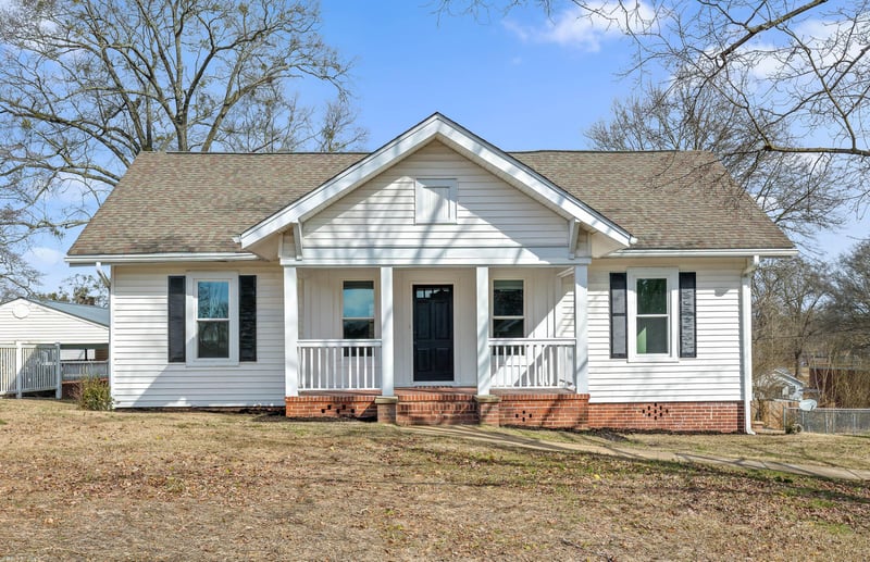 60 Church St, Trion, GA 30753