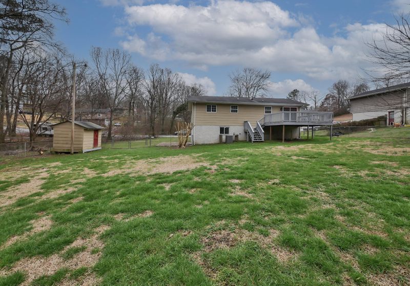175 Ferndale Dr, Rossville, GA 30741