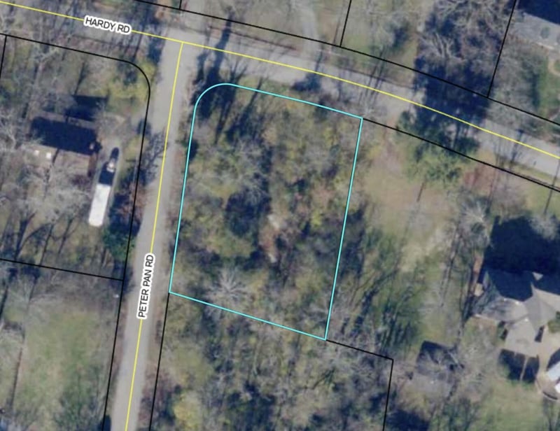 206 Peter Pan Rd, Lookout Mountain, GA 30750