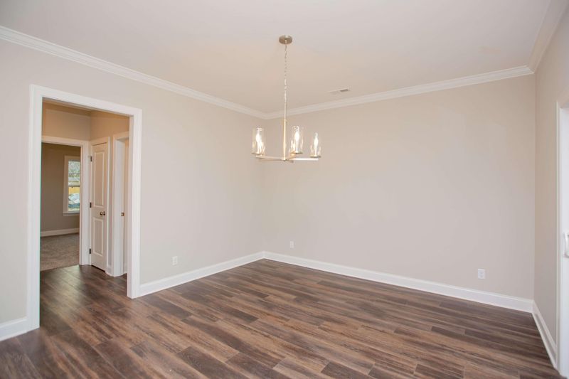 242 Winchester Dr, Fort Oglethorpe, GA 30742