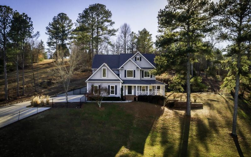 750 Ne Lee Bryant Rd, Dalton, GA 30721