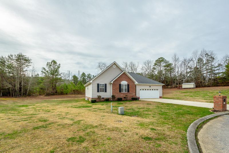 368 J D Dr, Chickamauga, GA 30707